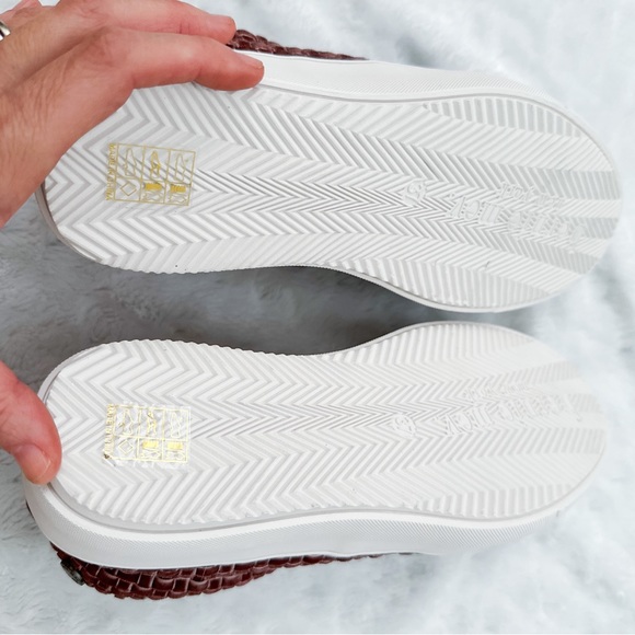 NIB- BERNIE MEV Mid Dynasty Mauve Memory Foam Slip On Sneaker - Picture 6 of 13